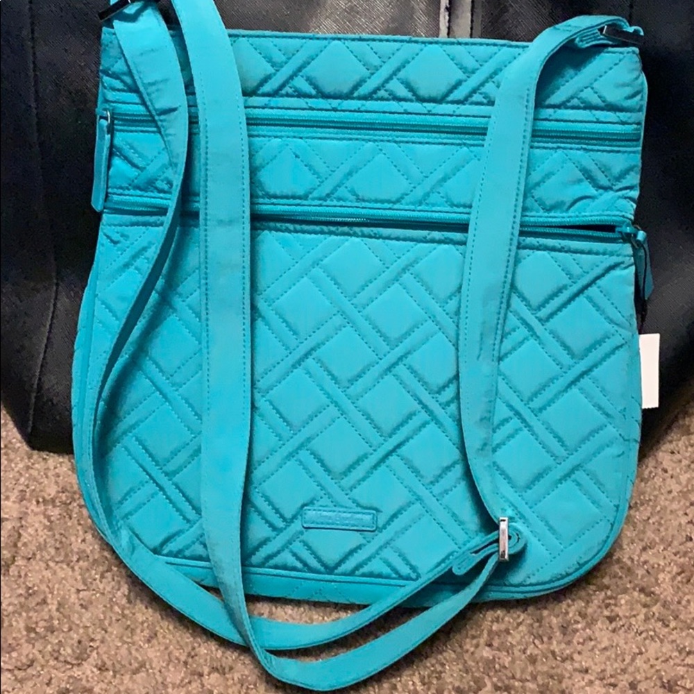 Vera Bradley triple zip hipster.